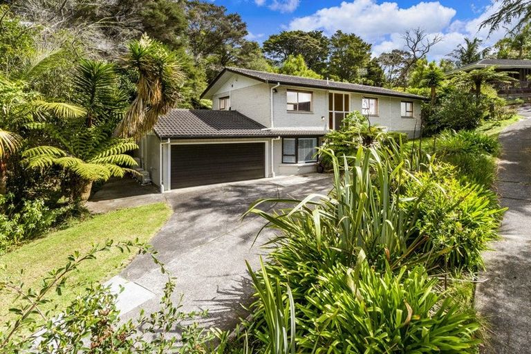 Photo of property in 6 Menear Lane, Hillcrest, Auckland, 0627