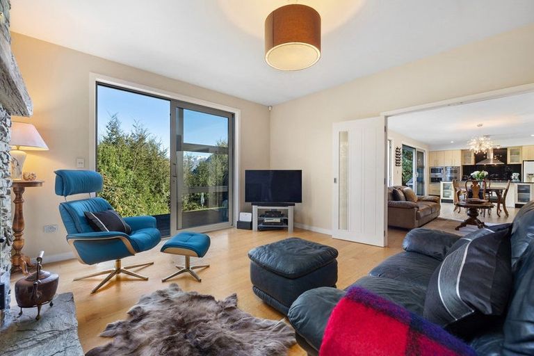Photo of property in 7 Tall Tree Lane, Mount Creighton, Queenstown, 9371
