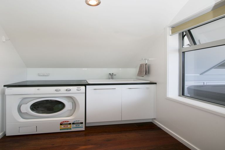 Photo of property in 5 Savage Avenue, Waihi Beach, 3611