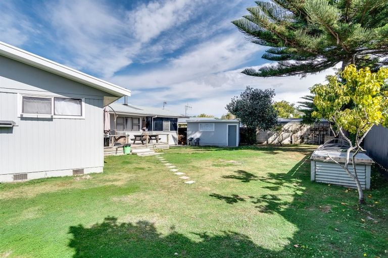 Photo of property in 14 Saint Pauls Place, Tamatea, Napier, 4112