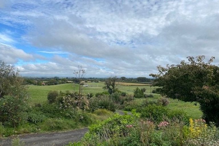Photo of property in 155 Iona Road, Havelock North, 4130