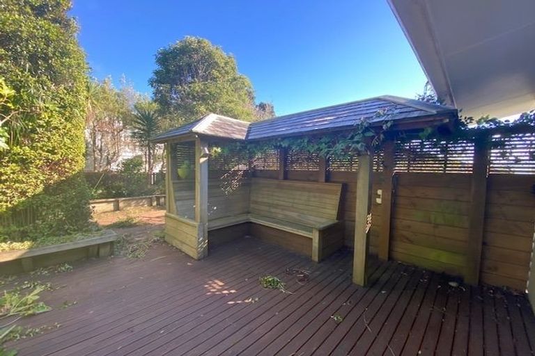 Photo of property in 8 Arapiko Street, Johnsonville, Wellington, 6037