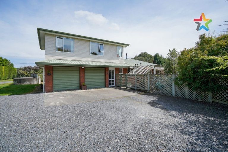 Photo of property in 73 Black Road, Otatara, Invercargill, 9879