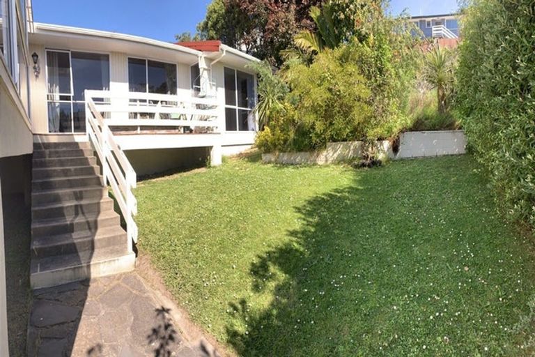 Photo of property in 28 Whareora Terrace, Cashmere, Christchurch, 8022