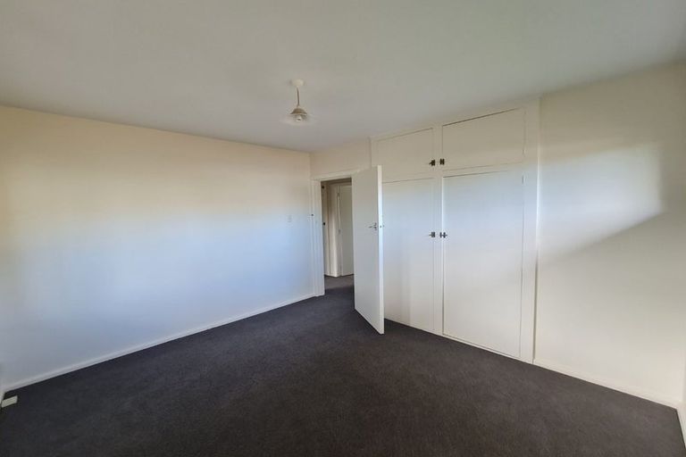 Photo of property in 1/98 Hinau Street, Riccarton, Christchurch, 8041
