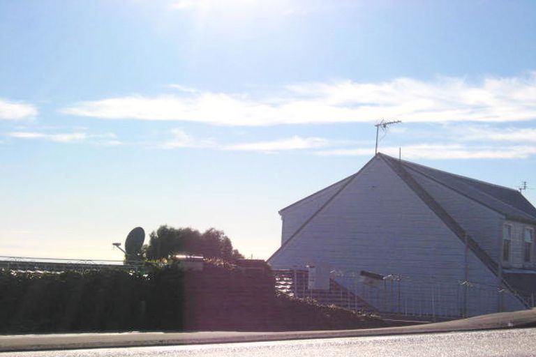 Photo of property in 2/165 Hackthorne Road, Cashmere, Christchurch, 8022