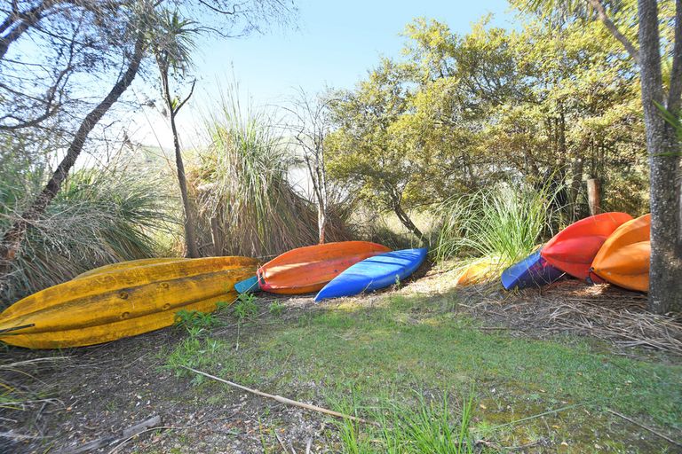 Photo of property in 158 Rangiora Road, Kaiwaka, 0573