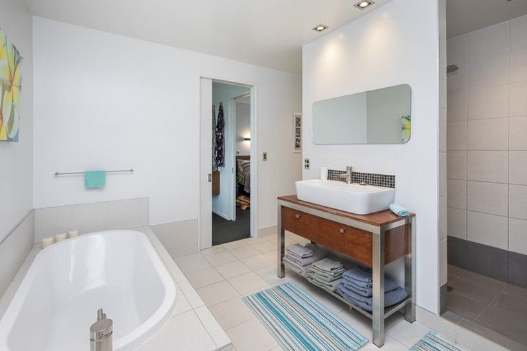 Photo of property in 3 Sasaram Lane, Cashmere, Christchurch, 8022