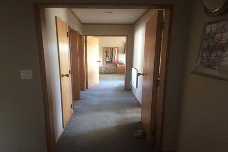 Photo of property in 7 Irwell Street, Island Bay, Wellington, 6023