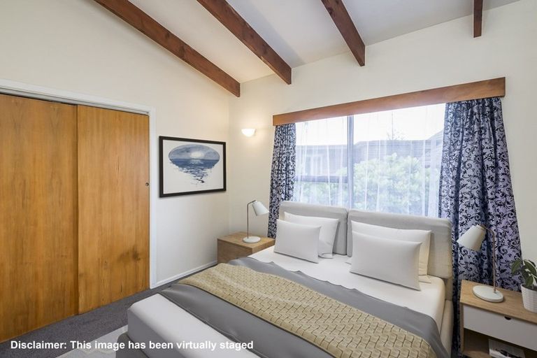 Photo of property in 116 Field Way, Waikanae Beach, Waikanae, 5036