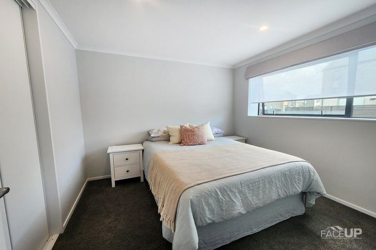 Photo of property in 11/4 Matimati Place, Hobsonville, Auckland, 0616