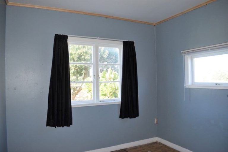 Photo of property in 57 Moana Street, Otaki Beach, Otaki, 5512