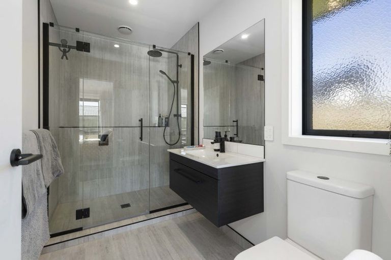 Photo of property in 27 Lockerbie Street, Morrinsville, 3300