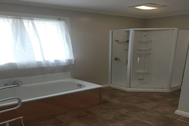 Photo of property in 10 Cole Street, Brighton, Dunedin, 9035