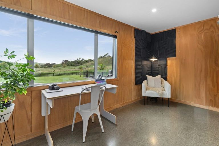 Photo of property in 224 Seafield Road, Eskdale, Napier, 4182