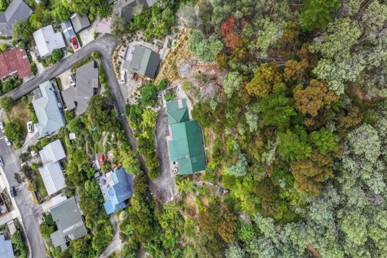 Photo of property in 25a Milton Terrace, Picton, 7220