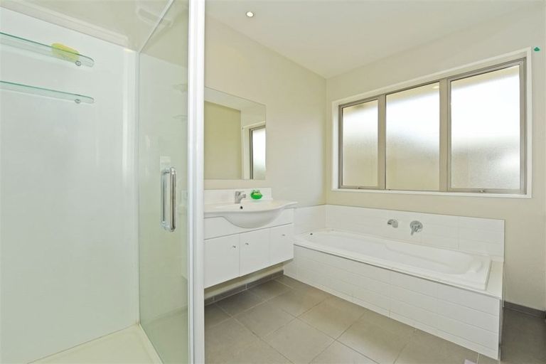 Photo of property in 2 Cromdale Place, Wigram, Christchurch, 8025