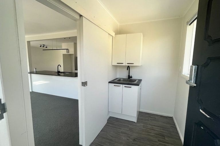 Photo of property in 34b Riverside Road, Orewa, 0931