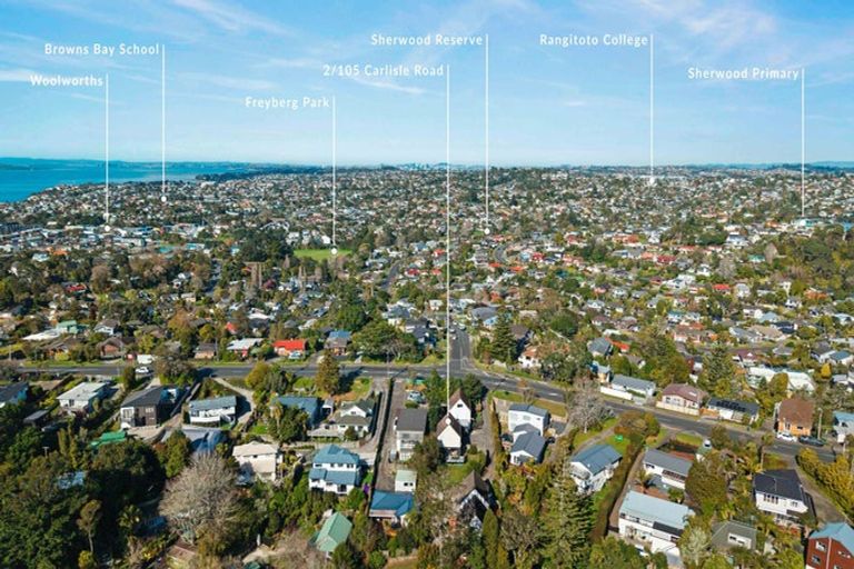 Photo of property in 2/105 Carlisle Road, Torbay, Auckland, 0632