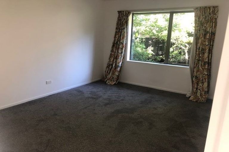 Photo of property in 130 Wairakei Road, Bryndwr, Christchurch, 8053