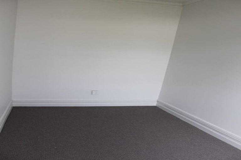 Photo of property in 21 Law Street, Caversham, Dunedin, 9012
