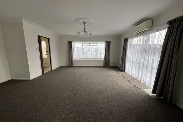 Photo of property in 1/7 Alice Avenue, Orewa, 0931