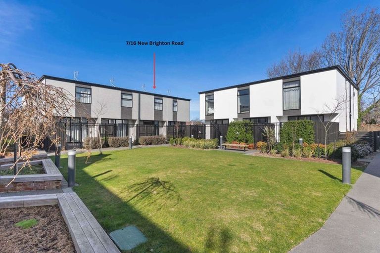 Photo of property in 7/10 New Brighton Road, Shirley, Christchurch, 8061