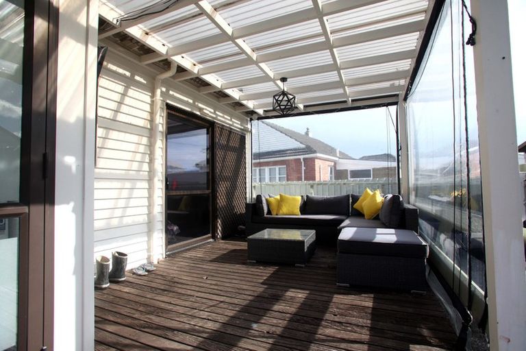 Photo of property in 12 Shearer Crescent, Naenae, Lower Hutt, 5011