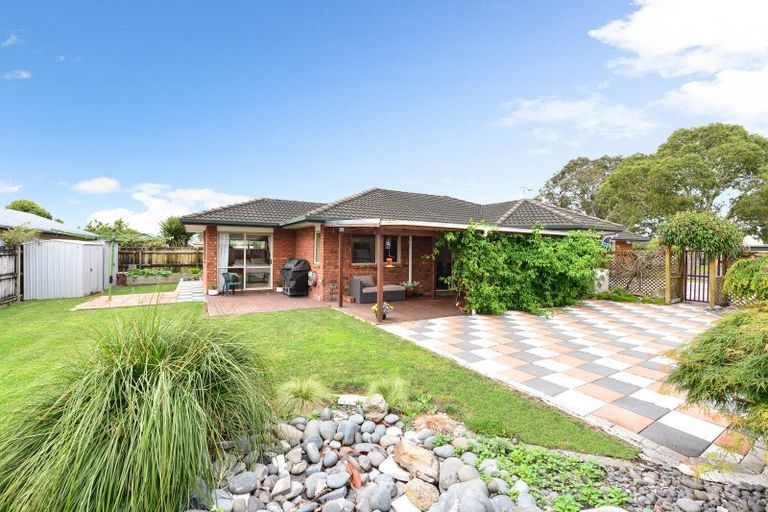 Photo of property in 45 Diomede Glade, Flagstaff, Hamilton, 3210