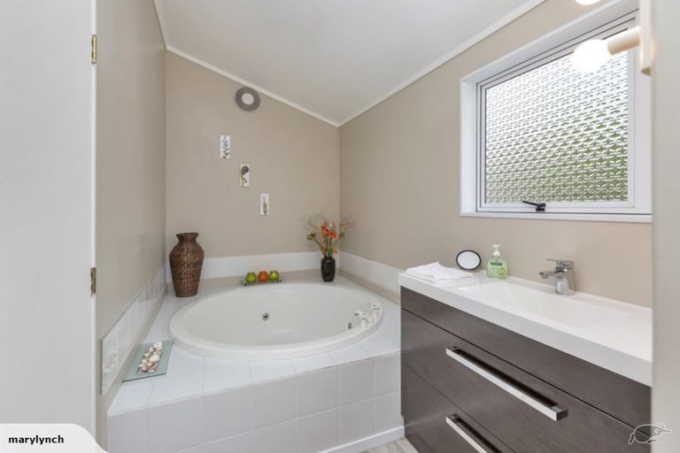 Photo of property in 48 First Avenue, Avenues, Whangarei, 0110