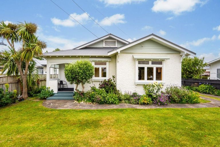 Photo of property in 123 Harrison Street, Whanganui, 4500