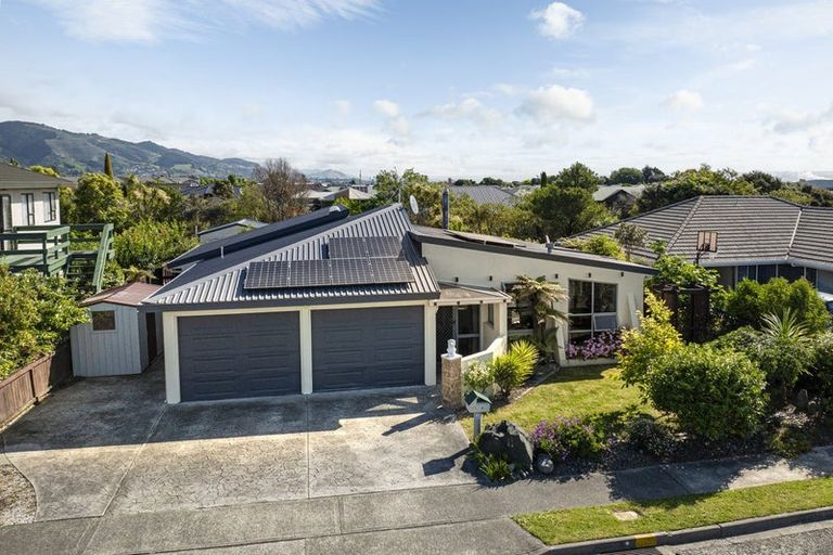 Photo of property in 11 Coleridge Place, Stoke, Nelson, 7011