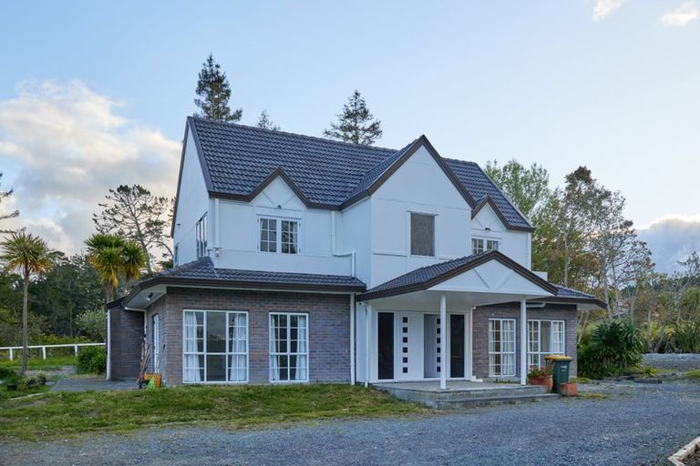 Photo of property in 150 Nixon Road, Taupaki, Henderson, 0782