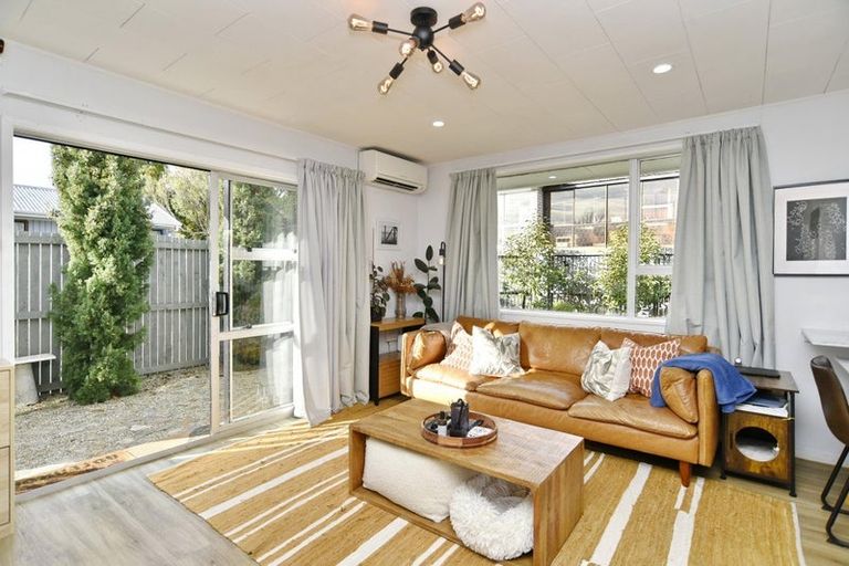 Photo of property in 2/144 Main North Road, Papanui, Christchurch, 8052