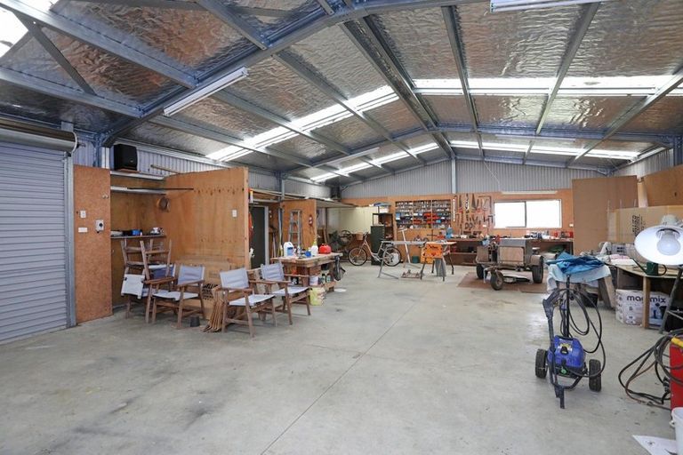 Photo of property in 235 Watershed Road, Bunnythorpe, Palmerston North, 4470