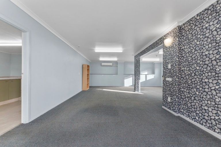 Photo of property in 83 Putiki Drive, Putiki, Whanganui, 4500