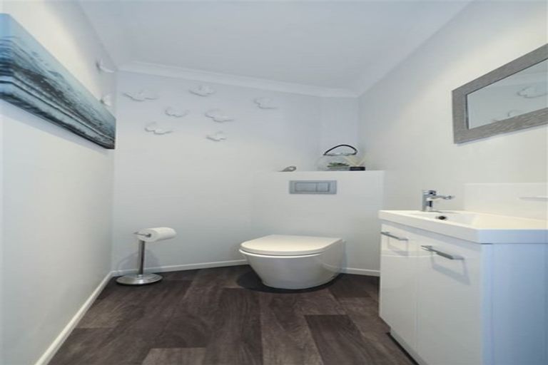 Photo of property in 96 Kimihia Road, Huntly, 3700