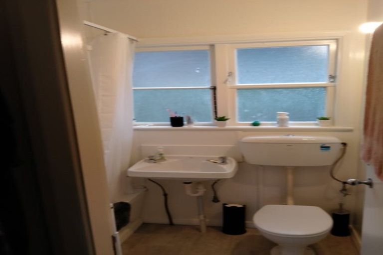 Photo of property in 27 Rennie Street, Green Island, Dunedin, 9018