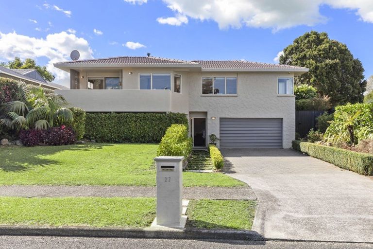 Photo of property in 27 Stella Drive, Clarks Beach, 2122