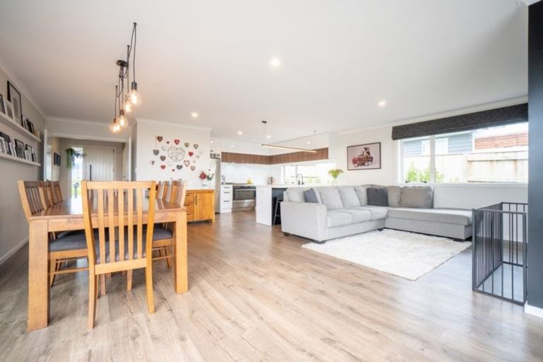 Photo of property in 31 Silicon Way, Fitzherbert, Palmerston North, 4410