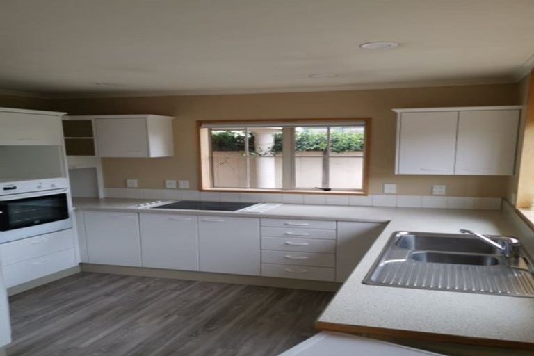 Photo of property in 2/53 Hamilton Avenue, Ilam, Christchurch, 8041