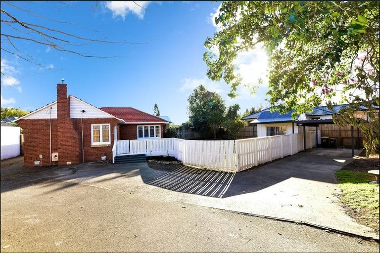 Photo of property in 245a Peachgrove Road, Fairfield, Hamilton, 3214