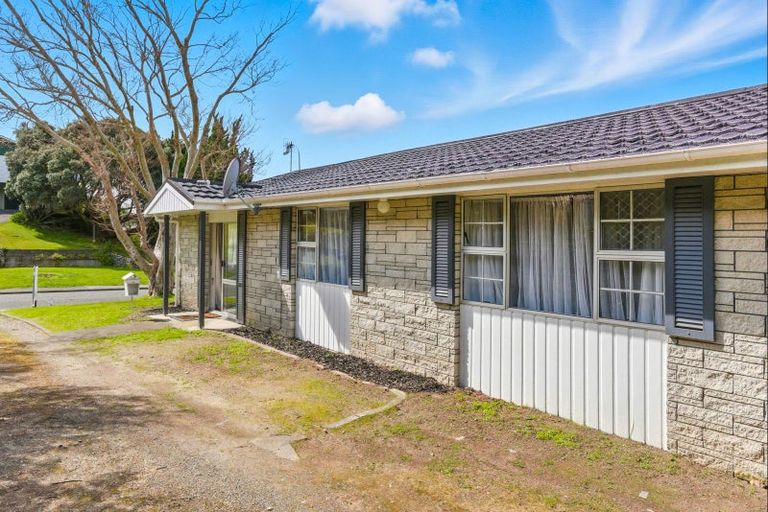 Photo of property in 35a Tui Road, Raumati Beach, Paraparaumu, 5032