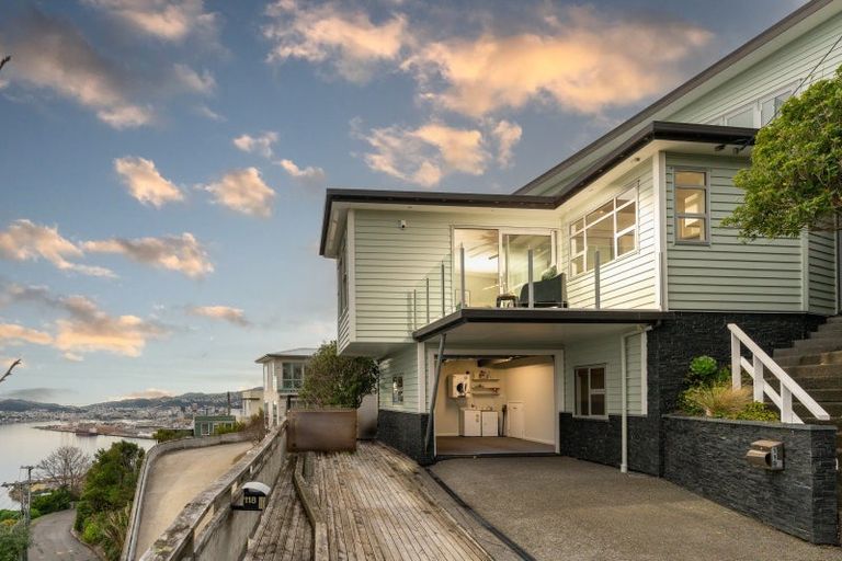 Photo of property in 118a Nicholson Road, Khandallah, Wellington, 6035