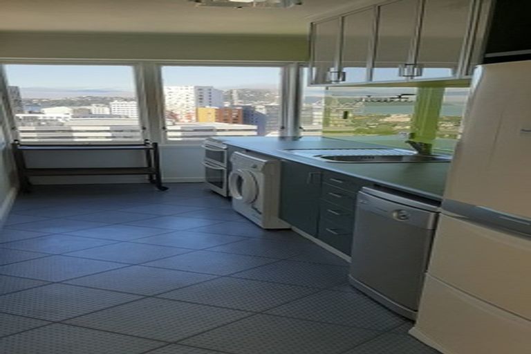 Photo of property in 31/125 Grant Road, Thorndon, Wellington, 6011