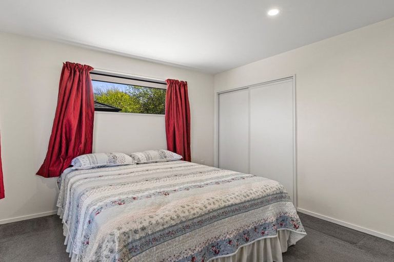 Photo of property in 43 Richards Avenue, Papanui, Christchurch, 8053