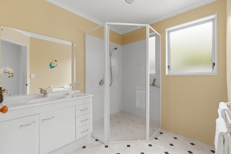 Photo of property in 11 Joe Brown Avenue, Mosgiel, 9024