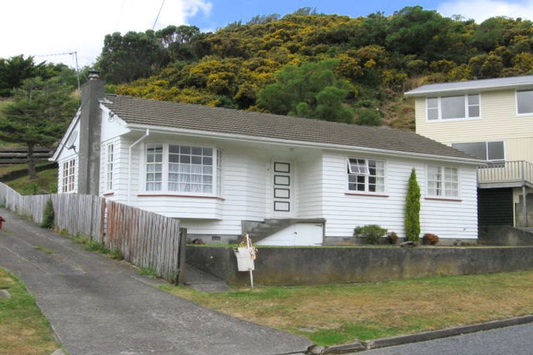 Photo of property in 67 Montreal Grove, Kingston, Wellington, 6021