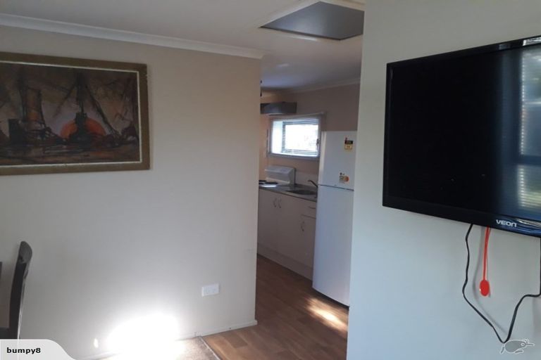 Photo of property in 142 Edgewater Drive, Pakuranga, Auckland, 2010