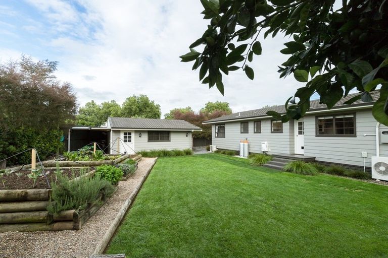 Photo of property in 71b Hall Street, Cambridge, 3434